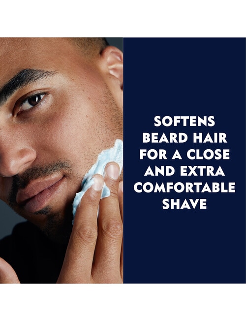 Nivea Men Protect & Care Shave Gel Moist, 200ml product photo View 04 L