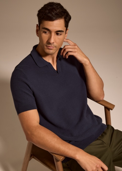 T-shirts, Singlets & Polos