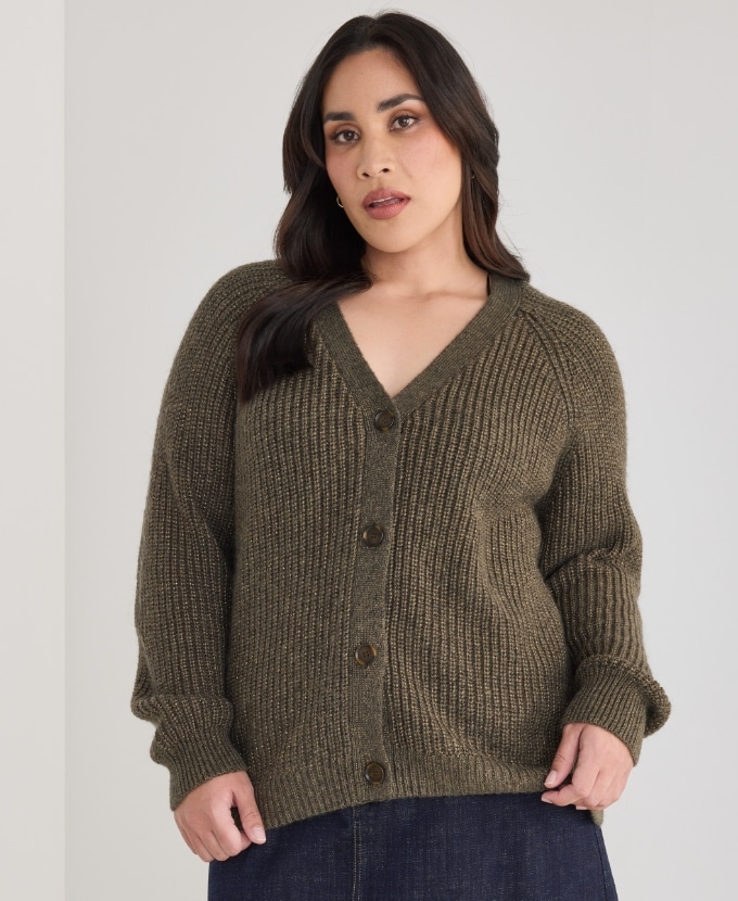 Studio Curve Knitwear
