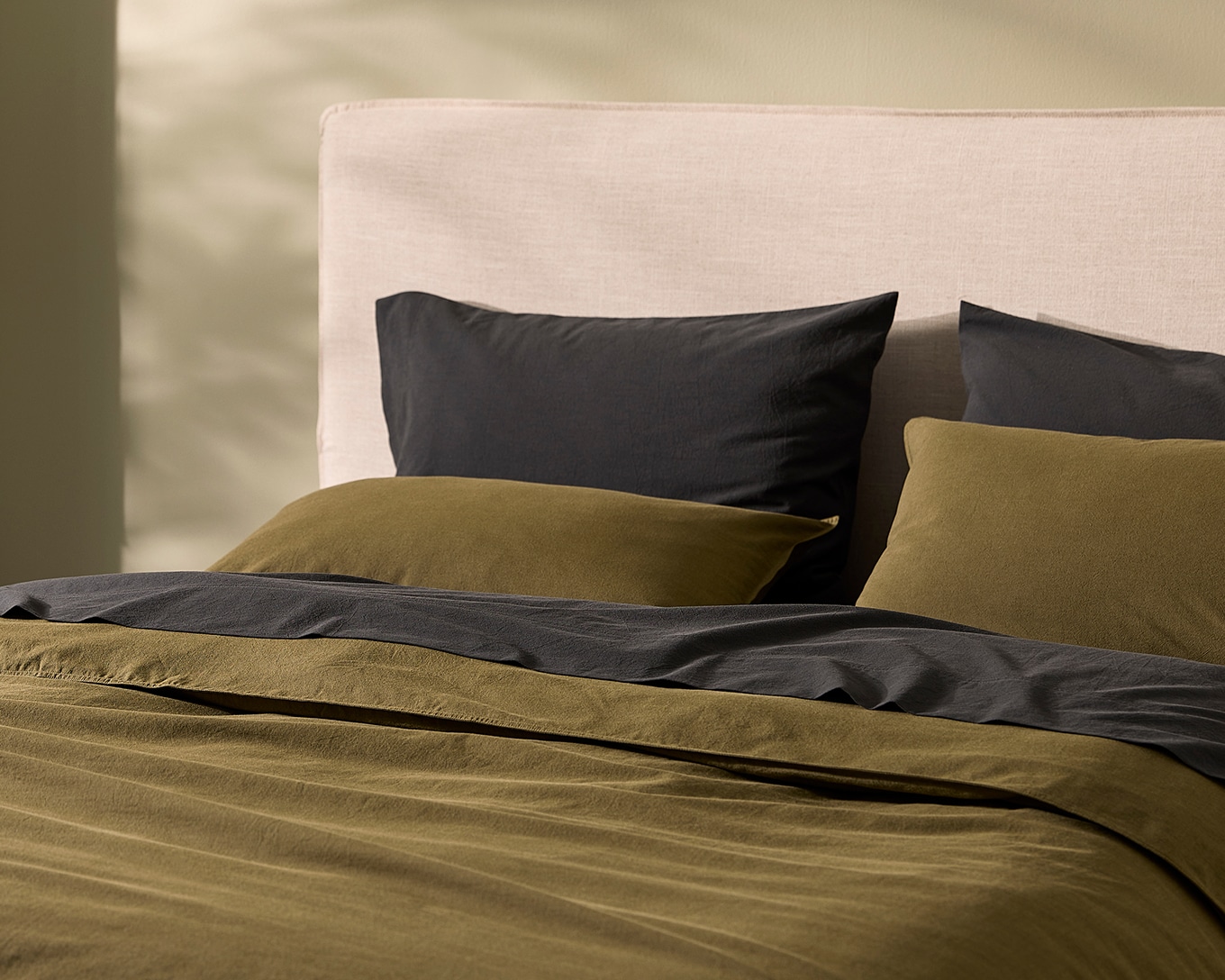 Bed Sheets & Pillowcases