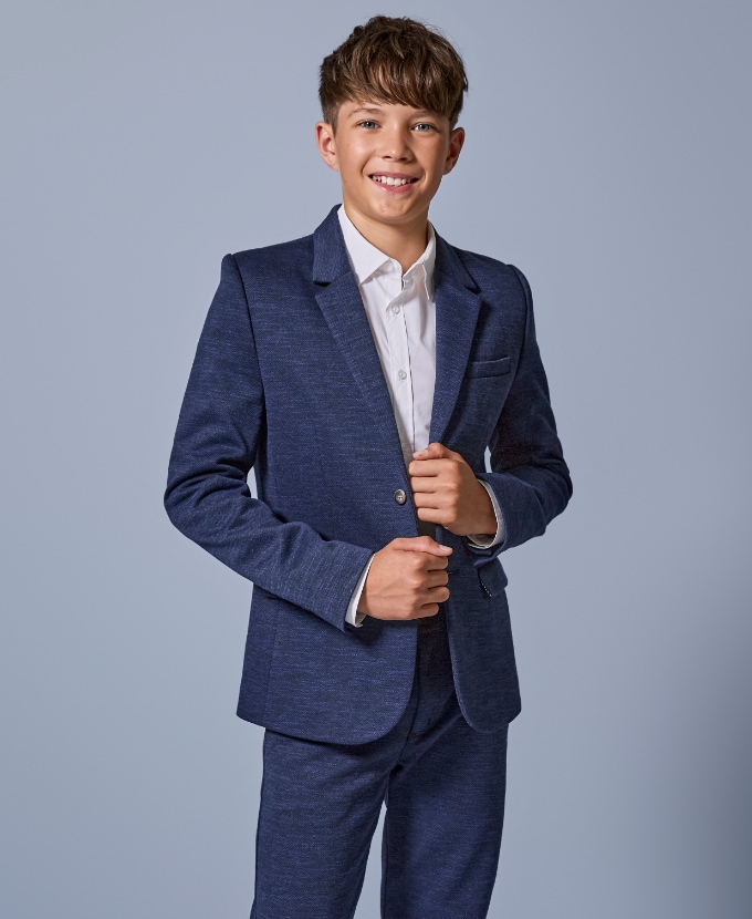 FORMAL WEAR