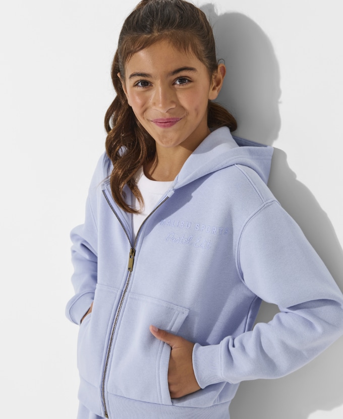 HOODIES & JACKETS