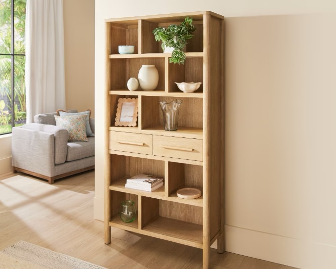 Bookcases, Shelves & Desks