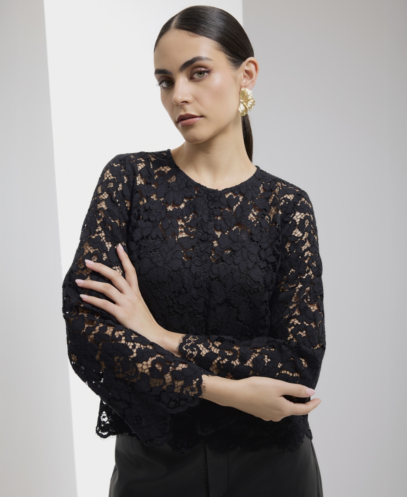 Women's Tops